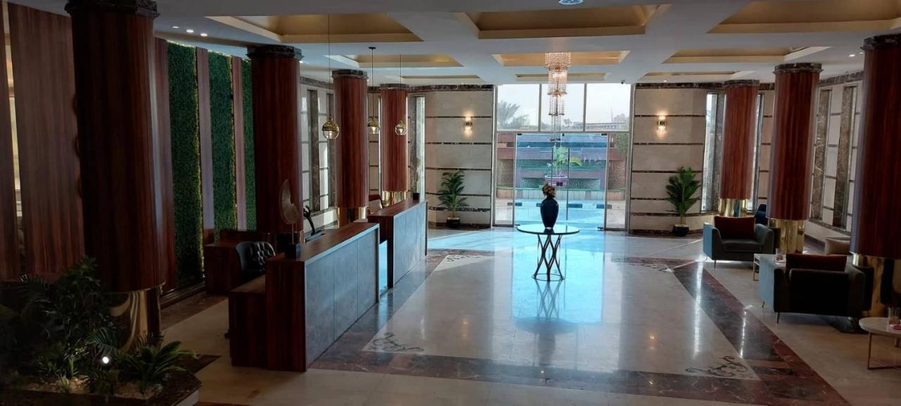 Ultra Loaloa Nile Maadi Hotel Kairo Exterior foto