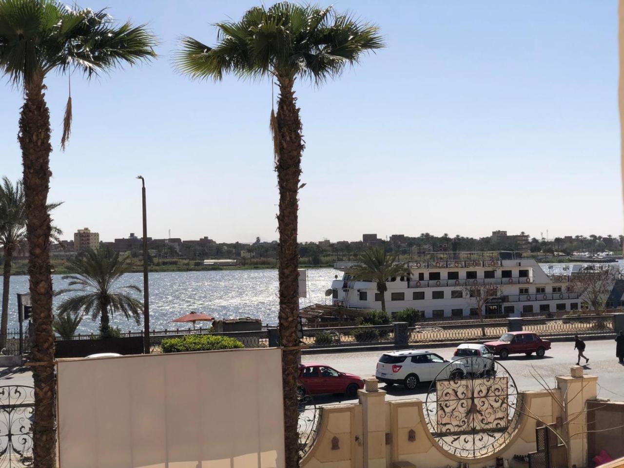 Ultra Loaloa Nile Maadi Hotel Kairo Exterior foto